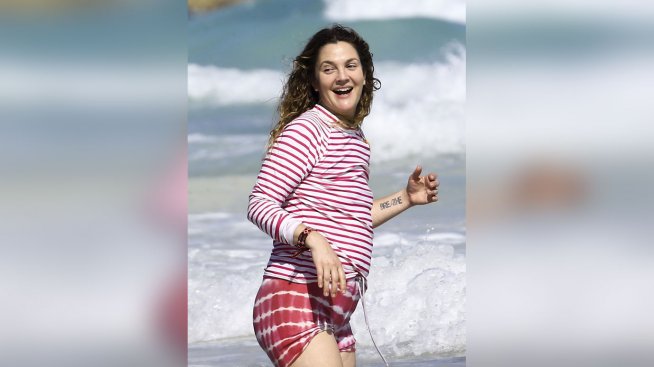 Дрю Баримор по бански – щастлива, но занемарена