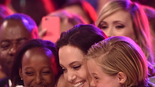 Децата на Анджелина заслужават приз за най-добра реакция