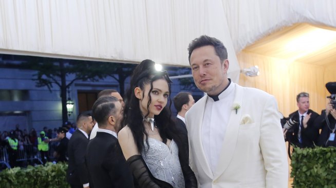 Илон Мъск с ново гадже. Срещнали се преди месец