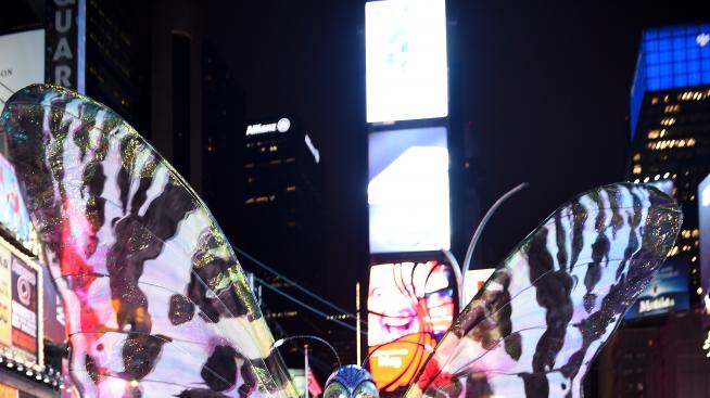 Костюмите за Хелоуин на известните