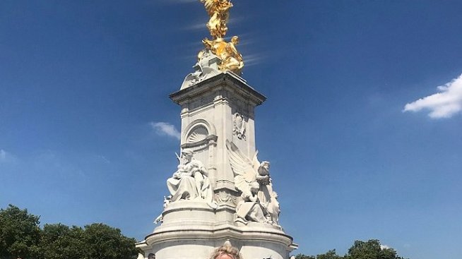 Бритни Спиърс с двойно парти за рождения ден на синовете й