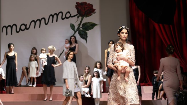 Ода за майката от Dolce & Gabbana