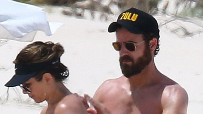 Бременна ли е Дженифър Анистън?