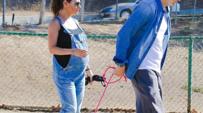 Аштън и Мила прекалиха с „гнезденето“