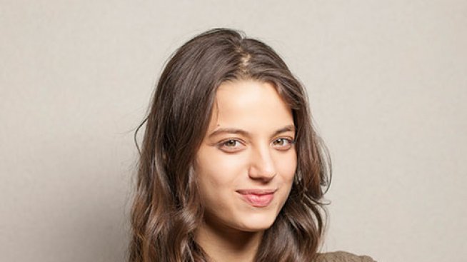 В Добрич: Кръщават бебетата Джансу, Дилара, но не и Албена