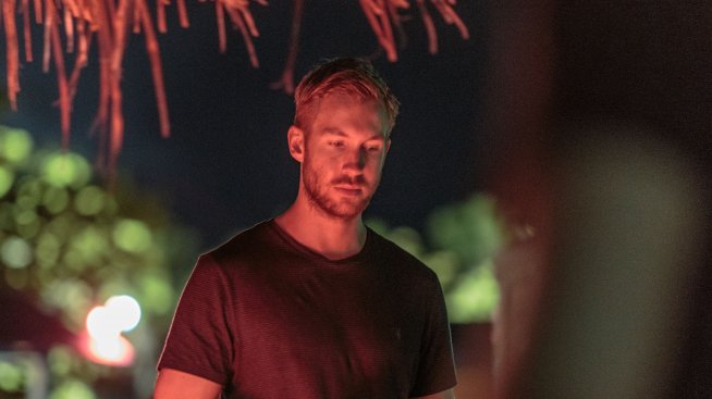 Калвин Харис не иска да излиза с известни жени