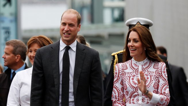 Кейт и Уилям с визита в Пакистан