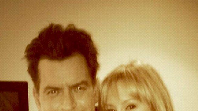 Чарли Шийн се раздели с порнозвездата Брет Роси