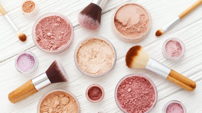 5 съставки, които не бива да ги има в козметиката ви