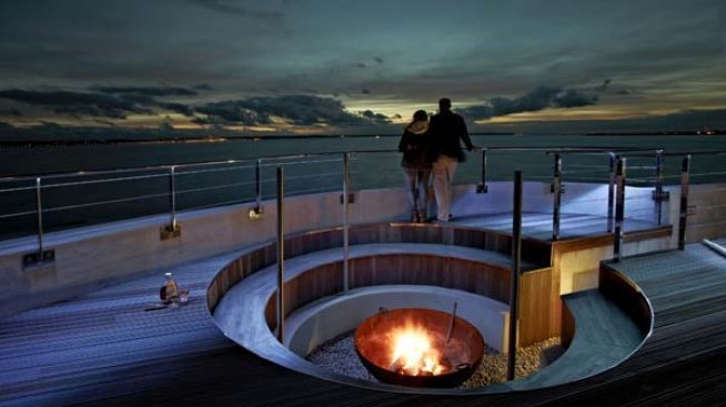 Събирайте тен в морската крепост „Спитбанк Форт“