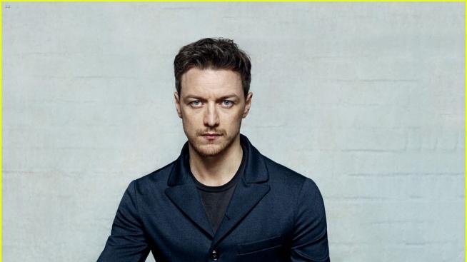 Майкъл Фасбендър и Джеймс Макавой в комбина