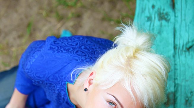 Две момичета, за да ти е мирна главата