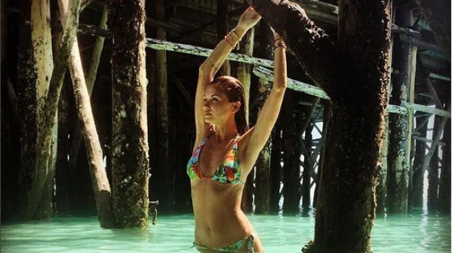 Сексапил по африкански с Диляна Попова