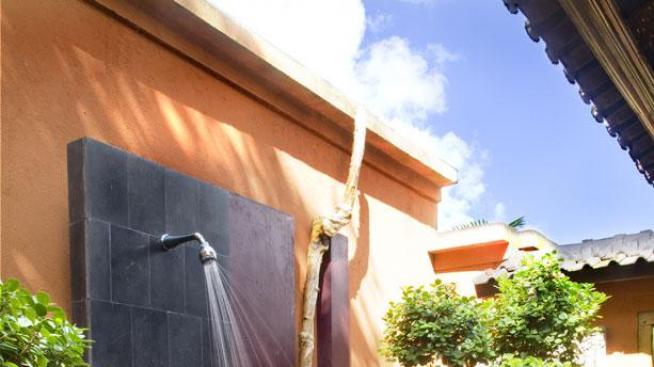 Ето така си живеят на остров Бали...