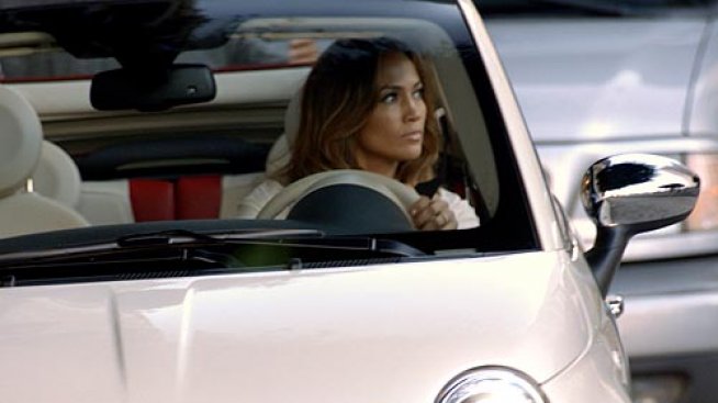 Джей Ло рекламира FIAT в Бронкс. Да, ама не!