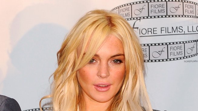 Линдзи Лоън с ограничителна заповед срещу влюбен маниак