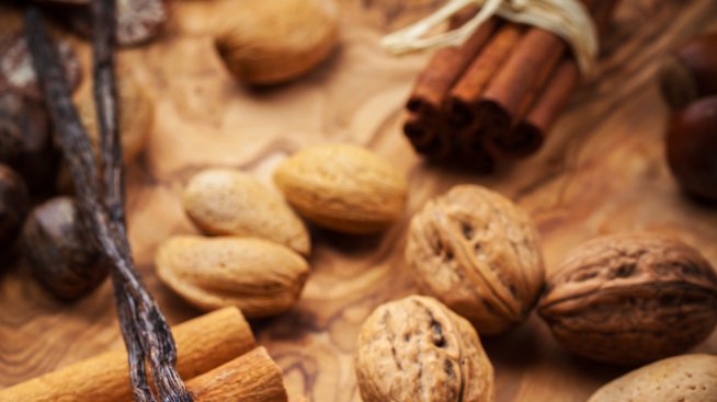 Наръчник на ядките или защо е добре да ядете повече от тях