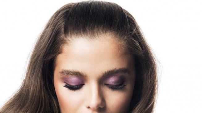 Календарът на „Ивет Фешън“: С носталгия към 90-те