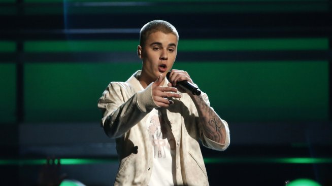 Джъстин Бийбър дебютира в модата със собствена линия