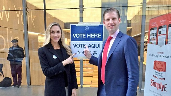 Как фамилия Тръмп триумфира пред урните?