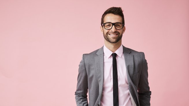 Красотата вреди на кариерата на мъжа