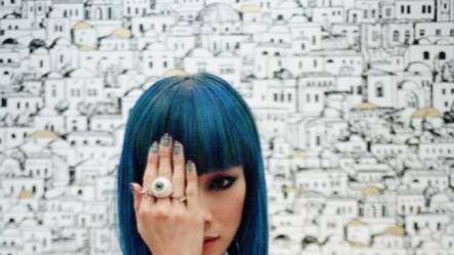 Мадмоазел Юлия – новата Лейди Гага