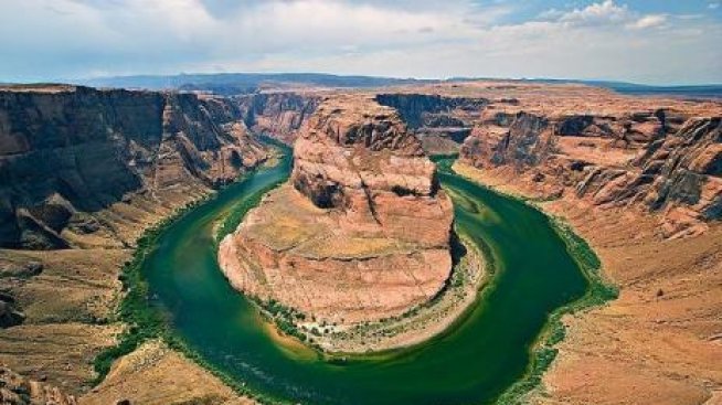 Десетте езера с най-необичайна форма