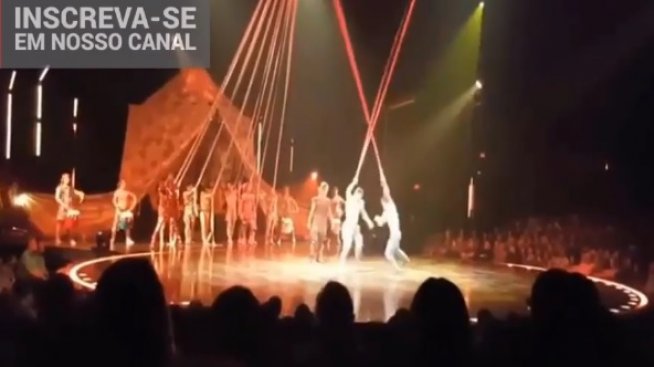 Акробат от „Цирк дьо Солей“ загина по време на представление