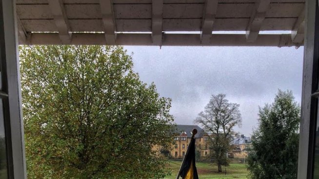 Студенти в Кеймбридж се надпреварват не с ум, а със задни части