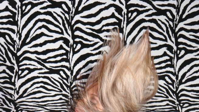 Маска с яйце и ром за изсветляване на косата