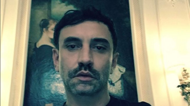Рикардо Тиши напуска Givenchy