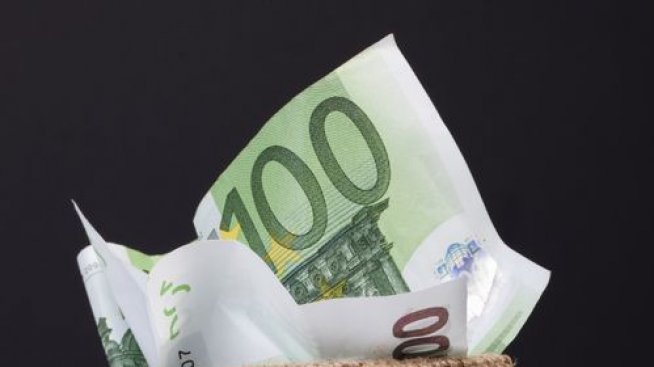 Декември е месецът на парите