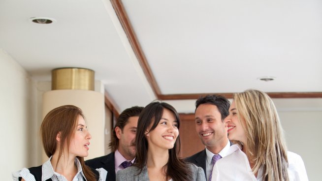 Как да управлявате служител, когото не харесвате