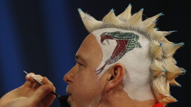 Спортистите задават тон при шантавите прически