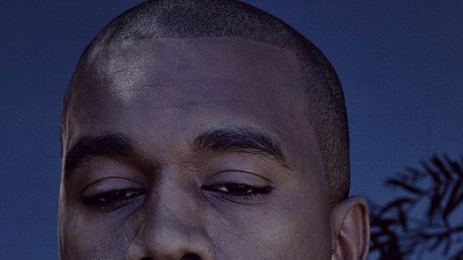 Кание Уест с дарение за семейството на убит охранител