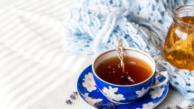Синият чай е новото чудо за красота и здраве!