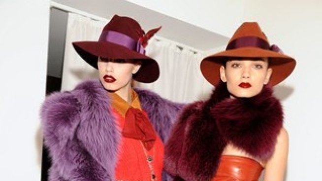 Зимна тенденция: ретро шапки!