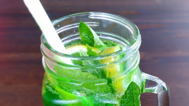 Как да приготвим: Сироп от мента със стевия