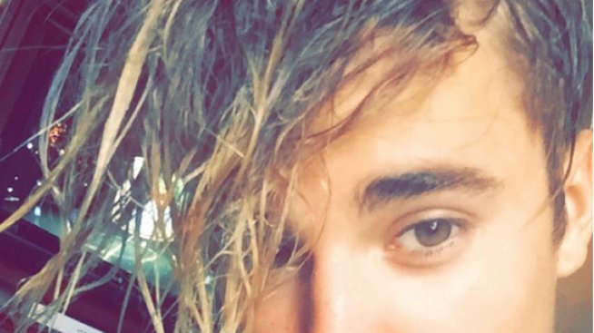 Бийбър призна защо се е разплакал на сцената