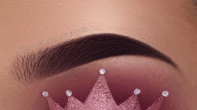 Тенденции 2017: Грим с корони