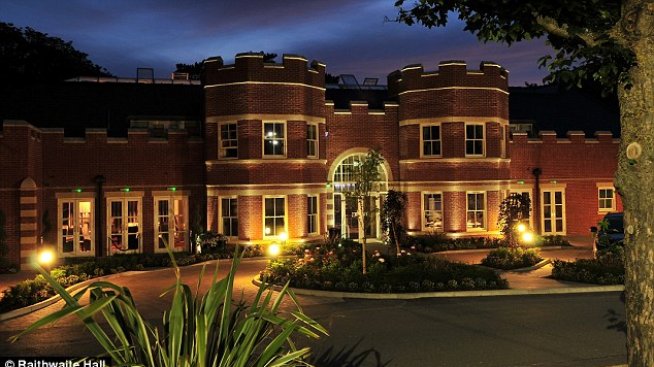 Спа за кучета в консервативна Англия