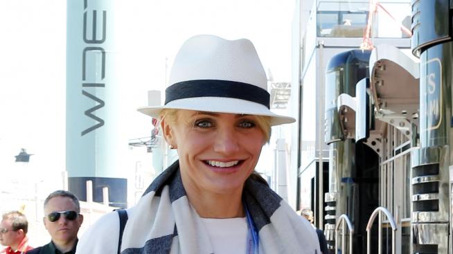 Камерън Диас се закача с милиардер