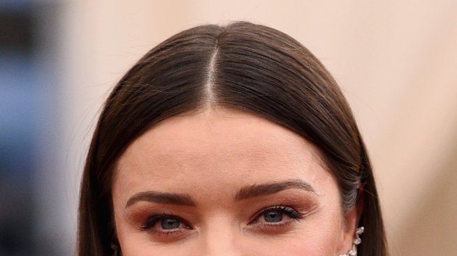 Миранда Кер излиза с млад милиардер