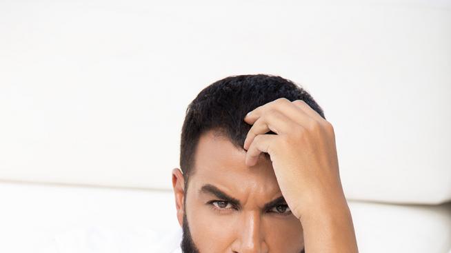 Азис ще подгрява Лепа Брена