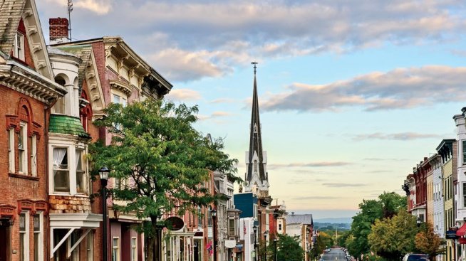 Хъдсън – ретро очарование на два часа от Ню Йорк