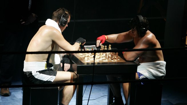 Шахбокс е хибридът, които обедини феновете на шаха и бокса