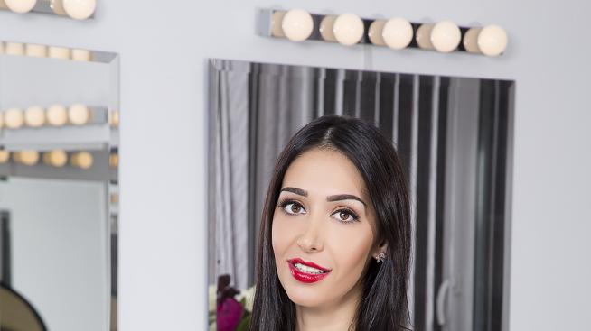 Месец на... Диана Стоенчева: Как да изберем и нанесем фон дьо тен?