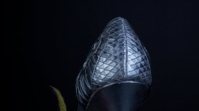 Високите токчета – опасно оръжие