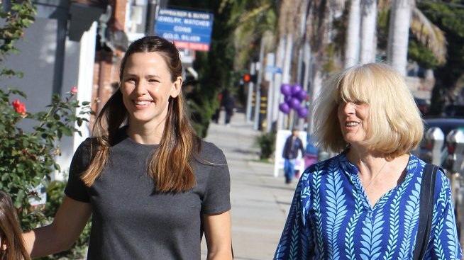 Гарнър би шута на Бен Афлек, но обича свекърва си