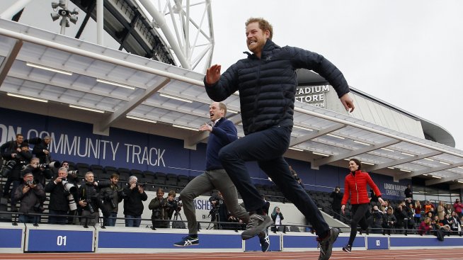 Кралско надбягване: Принц Хари победи Уилям и Кейт